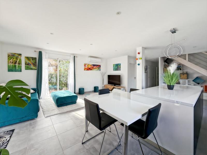 Maison - 125 m² - 5 pièces