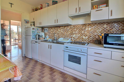 Appartement - 98 m² - 4 pièces