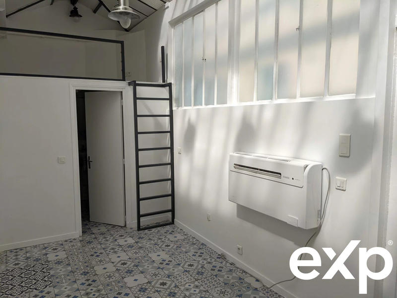 Local d'activités - 23 m²