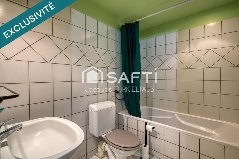 Maison - 180 m² - 7 pièces