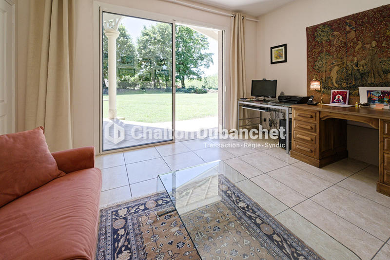 Villa - 170 m² - 6 pièces