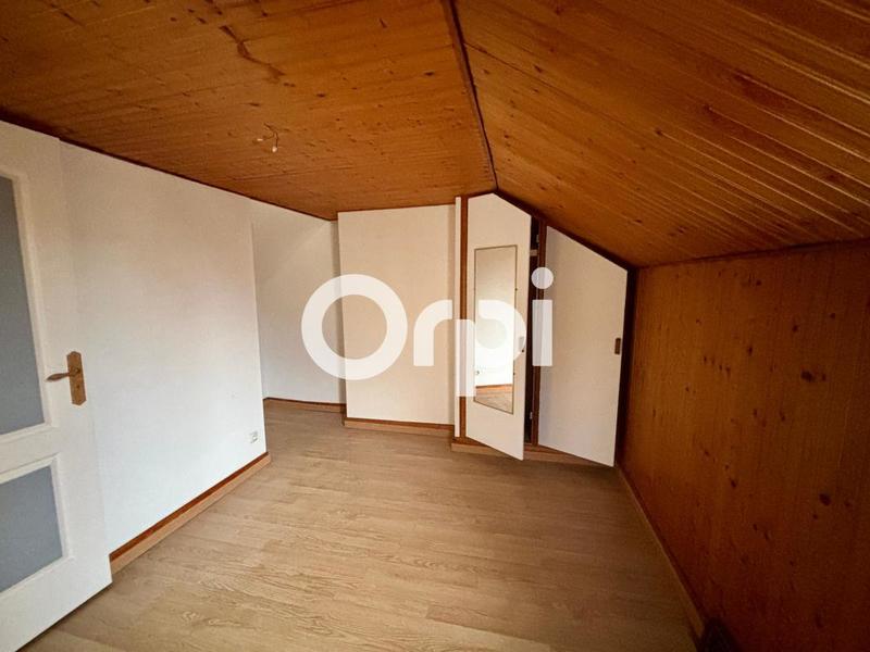 Maison - 169 m² - 7 pièces