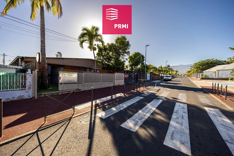 Maison - 250 m² - 1 pièce