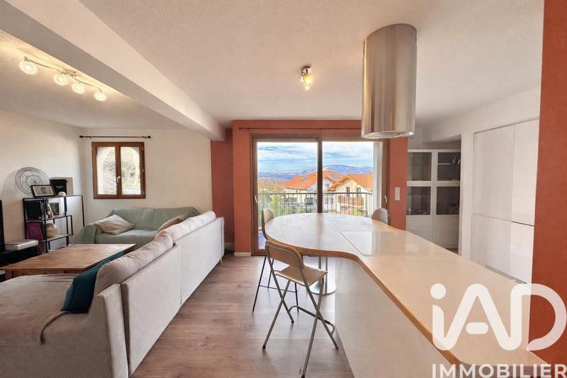 Appartement - 92 m² - 4 pièces