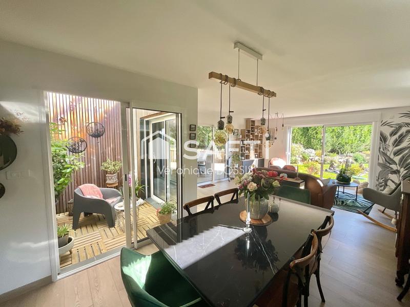 Maison - 107 m² - 5 pièces