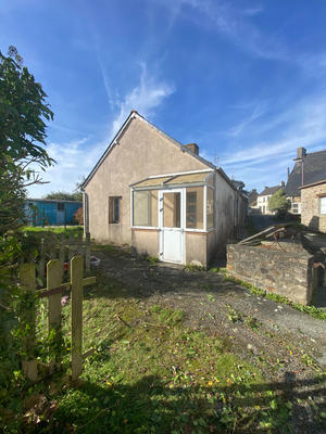 Maison - 176 m² - 8 pièces