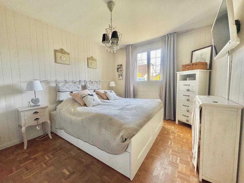 Maison - 97 m² - 4 pièces