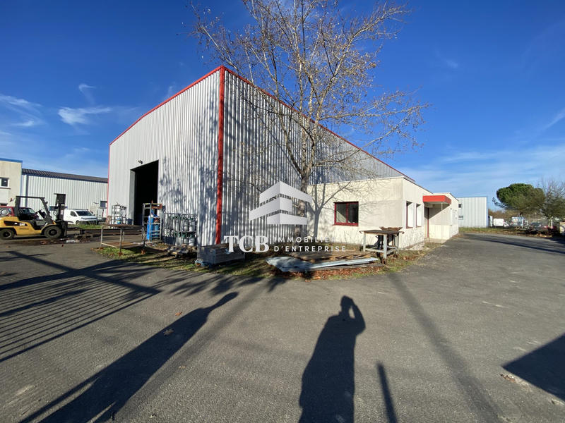 Local d'activités - 720 m²
