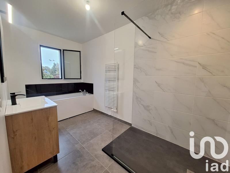 Maison - 112 m² - 6 pièces