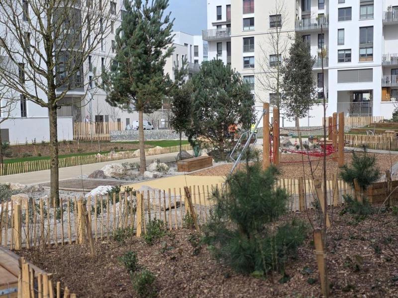 Appartement - 92 m² - 4 pièces