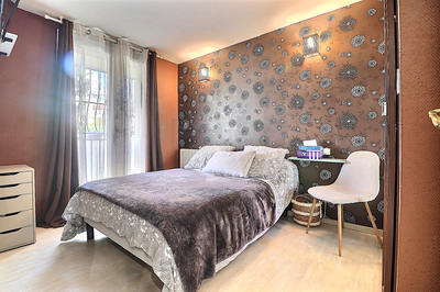 Appartement - 70 m² - 4 pièces