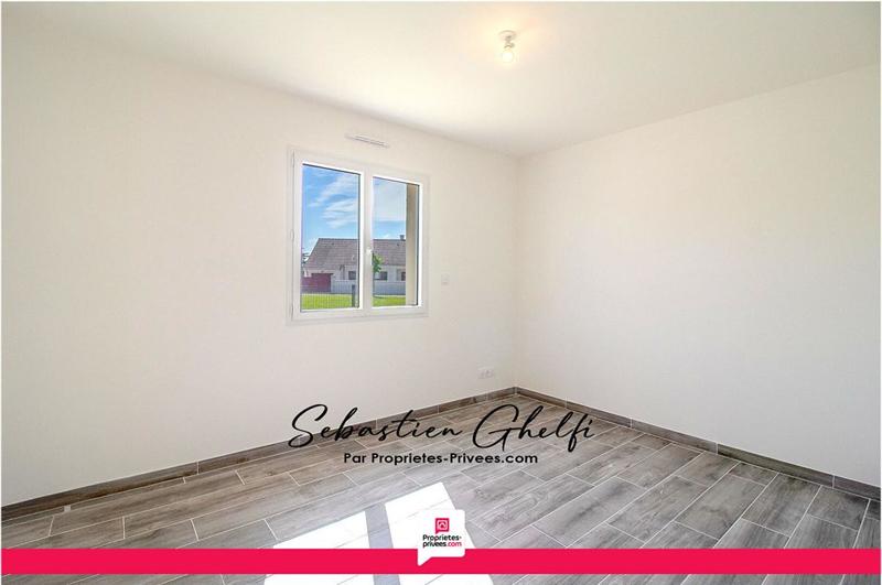 Maison - 90 m² - 5 pièces