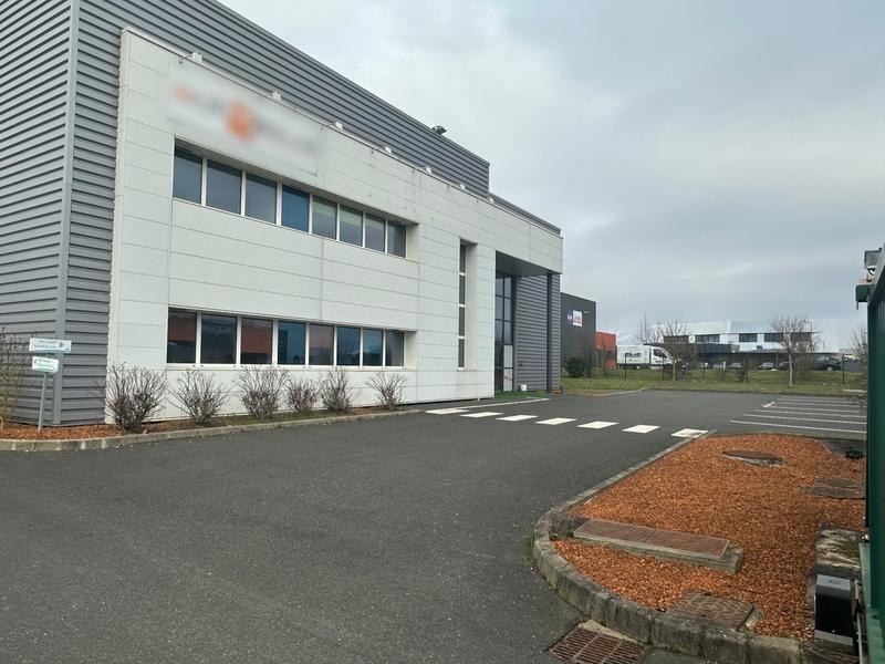 Bureau - 275 m² - 9 pièces