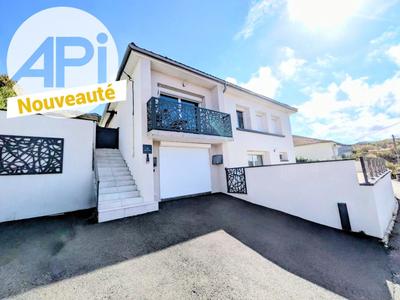 Maison - 150 m² - 5 pièces