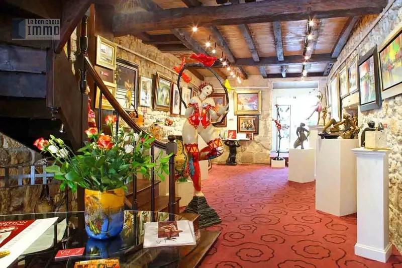 Immeuble - 198 m² - 8 pièces