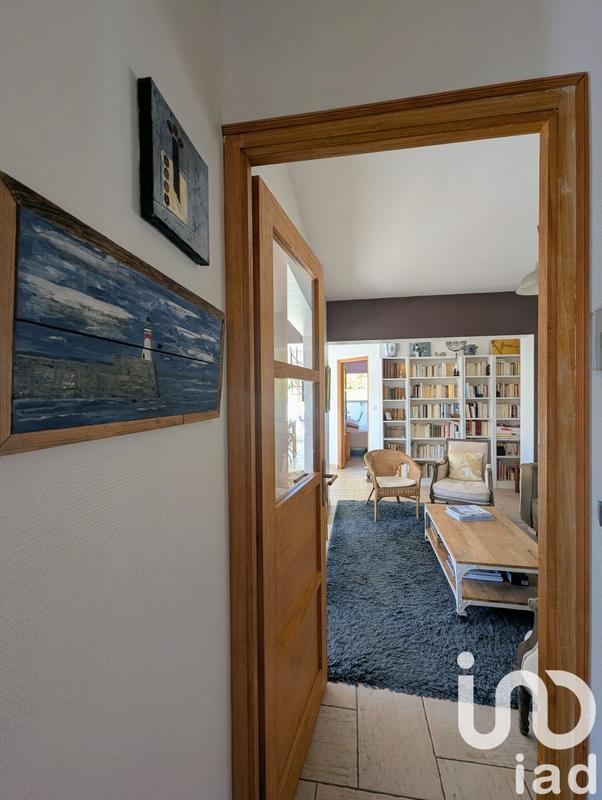 Maison - 186 m² - 8 pièces