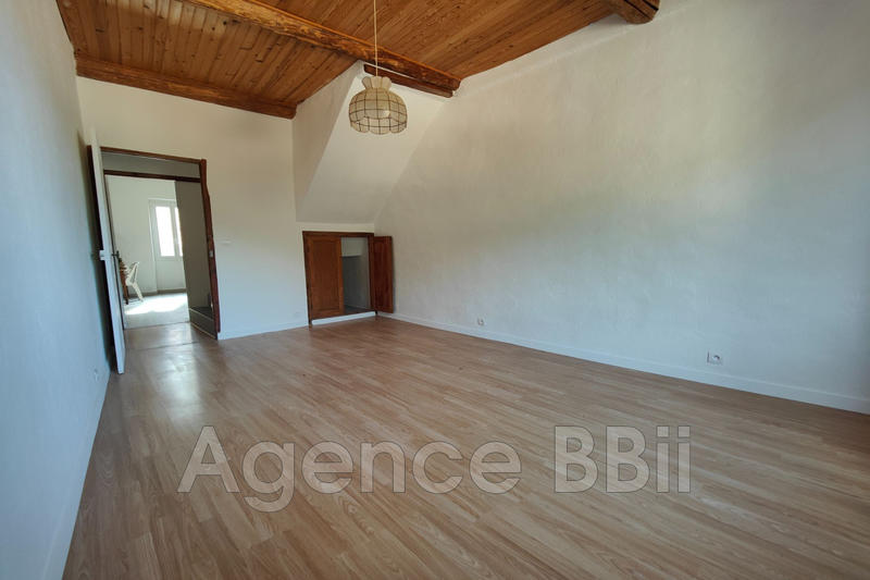 Appartement - 213 m² - 7 pièces