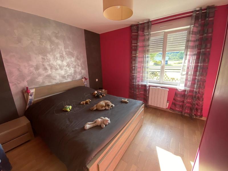 Maison - 213 m² - 8 pièces