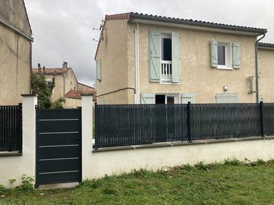 Maison - 96 m² - 4 pièces
