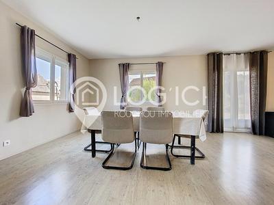 Maison - 153 m² - 6 pièces