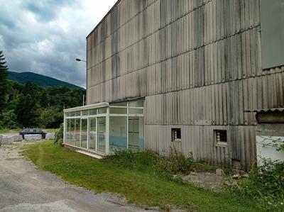 Entrepôt - 950 m² - 7 pièces