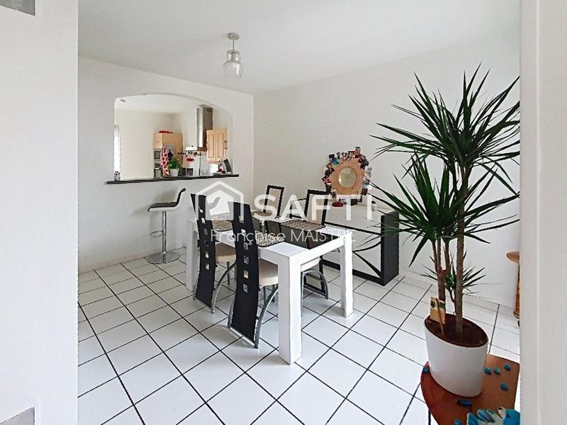 Maison - 100 m² - 4 pièces