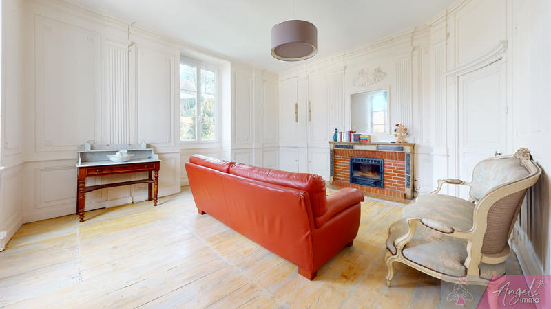 Appartement - 193 m² - 8 pièces