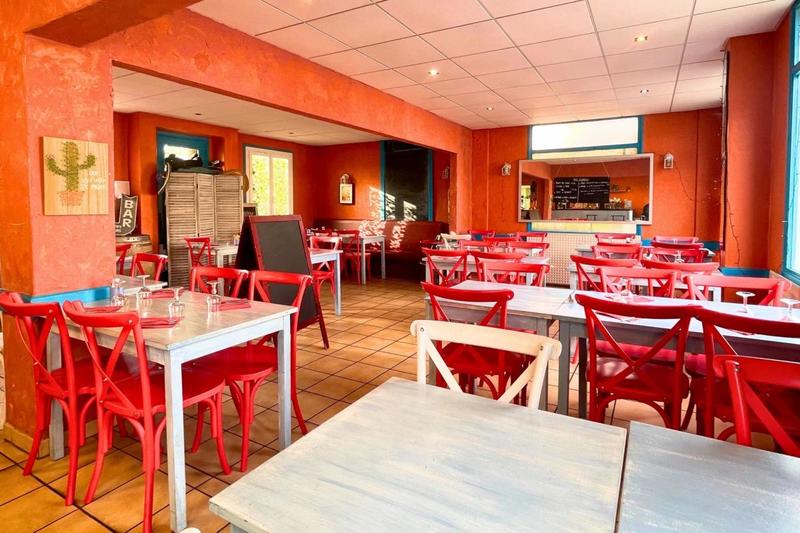 Appartement - 100 m² - 2 pièces