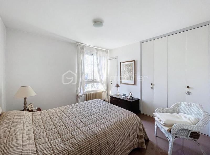 Appartement - 79 m² - 3 pièces