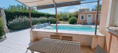 Villa - 185 m² - 6 pièces