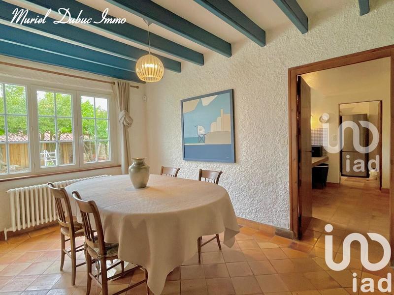 Maison - 245 m² - 12 pièces