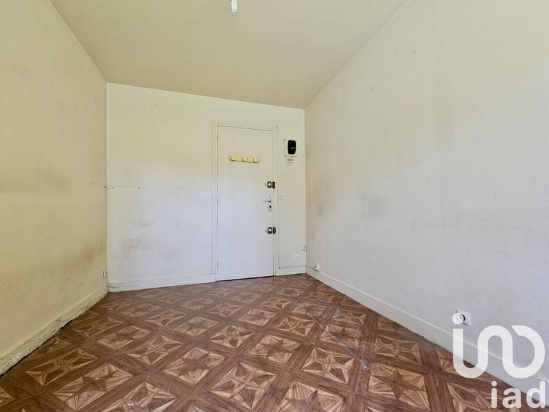 Studio - 10 m² - 1 pièce