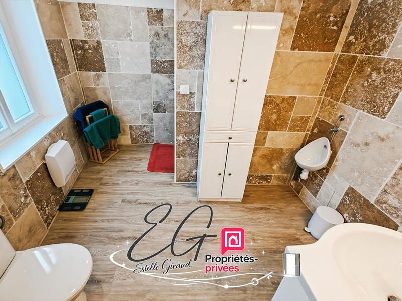 Maison - 135 m² - 7 pièces