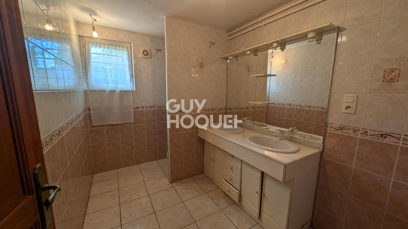 Maison - 160 m² - 6 pièces