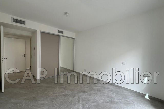 Appartement - 101 m² - 4 pièces
