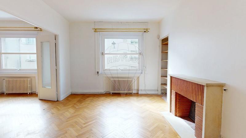 Appartement - 105 m² - 5 pièces