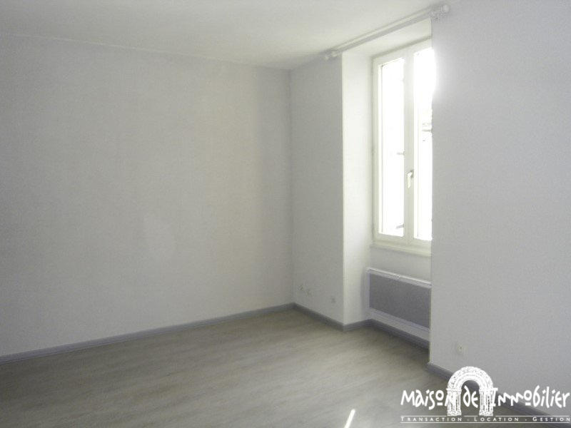 Immeuble - 108 m² - 5 pièces