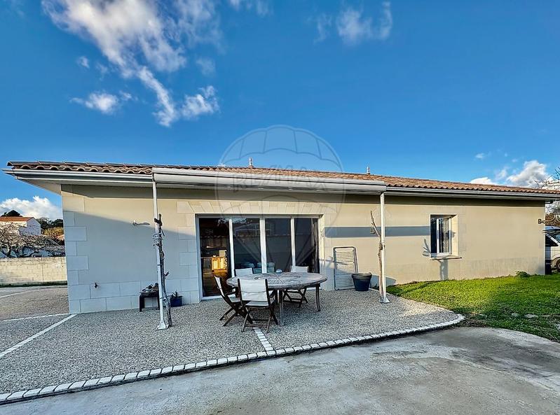 Maison - 138 m² - 5 pièces