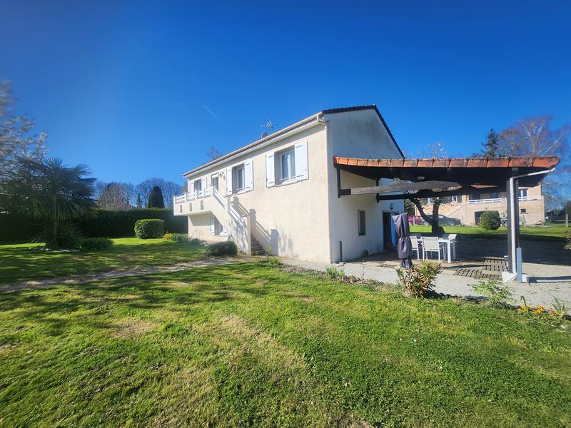 Maison - 135 m² - 6 pièces