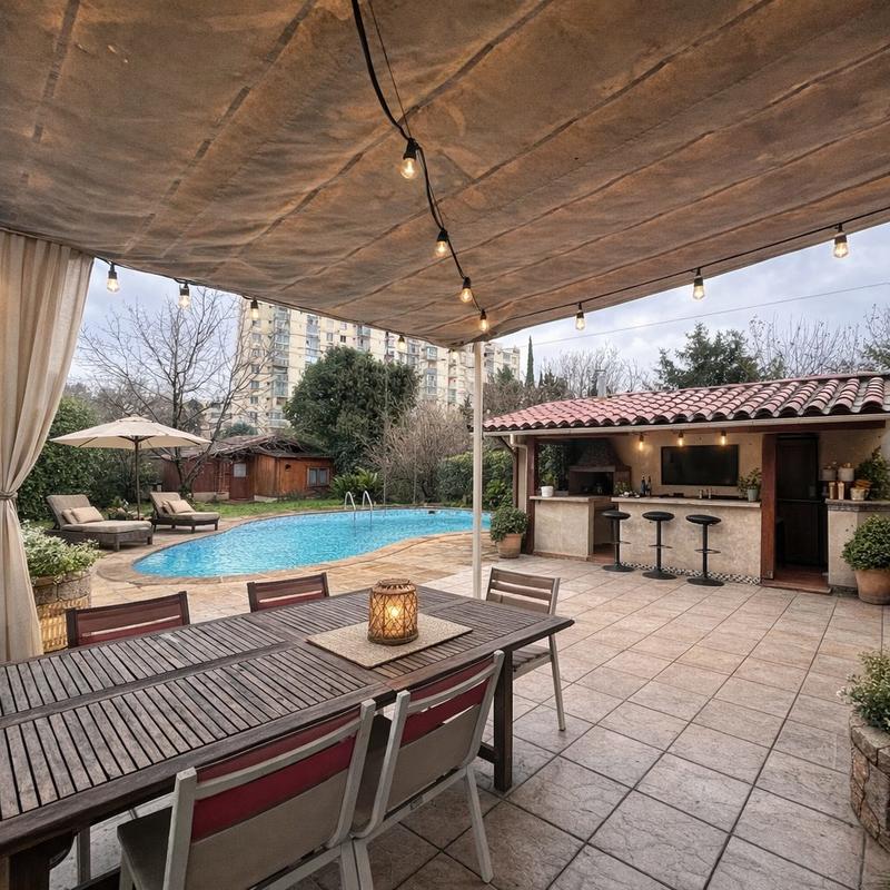 Maison ancienne - 238 m² - 7 pièces