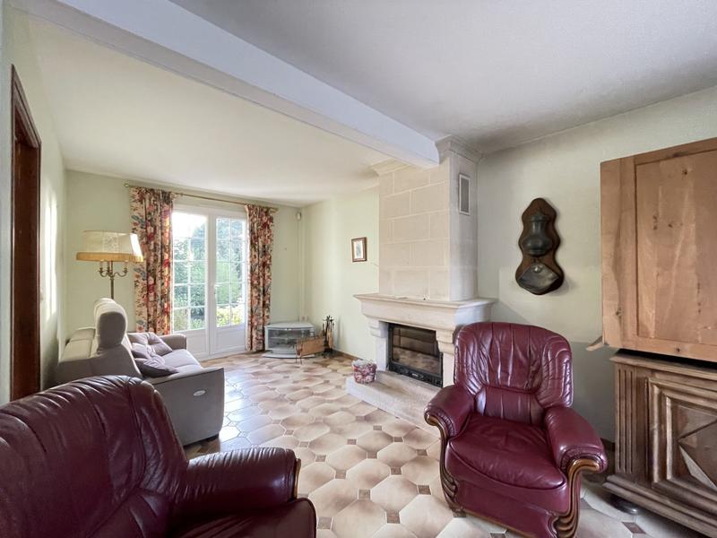 Maison traditionnelle - 160 m² - 8 pièces