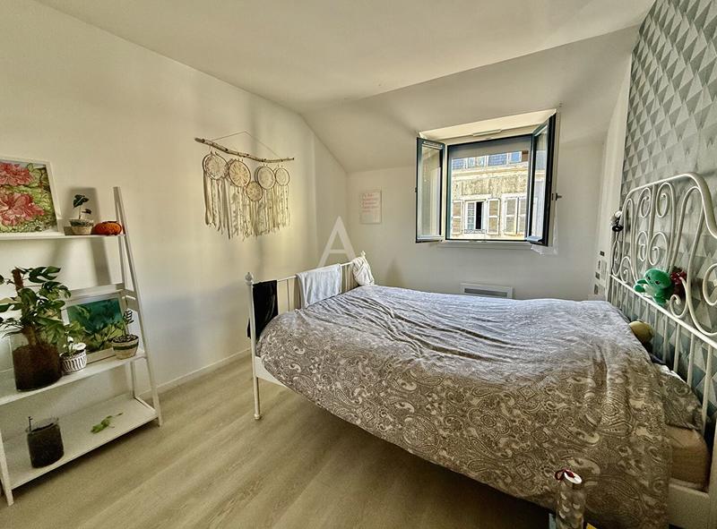 Immeuble - 6 pièces