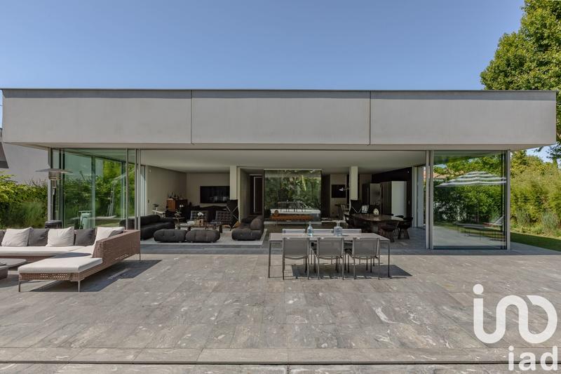 Maison de maîtres - 700 m² - 6 pièces