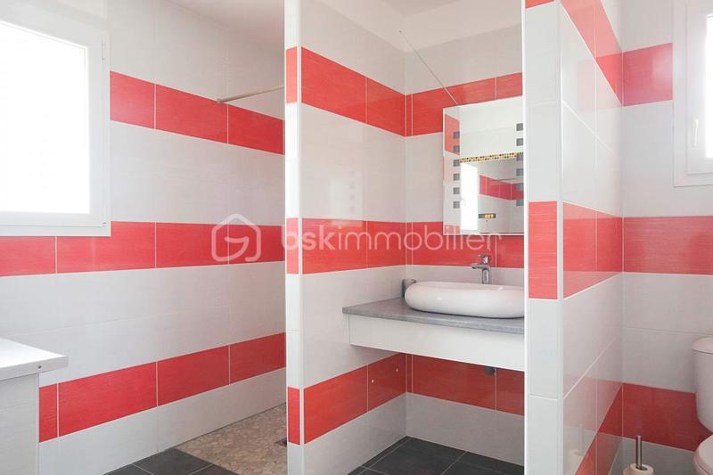 Maison - 168 m² - 7 pièces