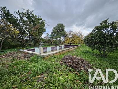 Maison - 255 m² - 10 pièces