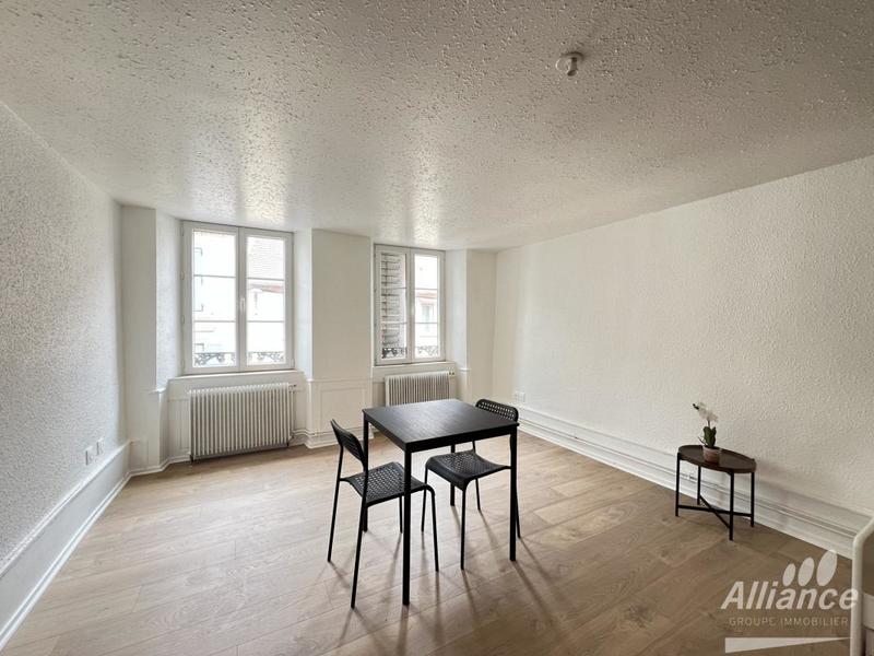 Appartement - 60 m² - 2 pièces