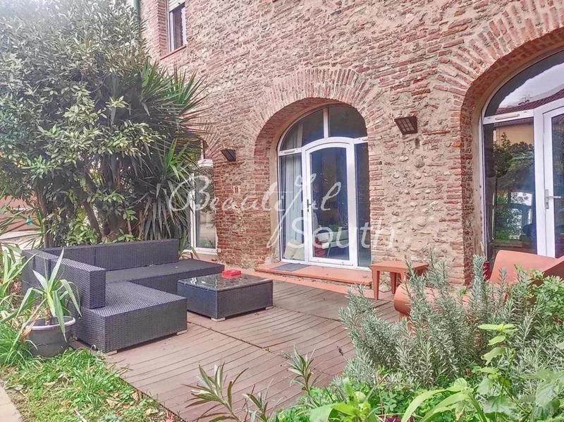 Appartement - 174 m² - 6 pièces