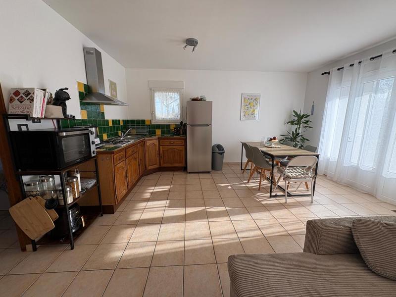 Immeuble - 193 m² - 9 pièces