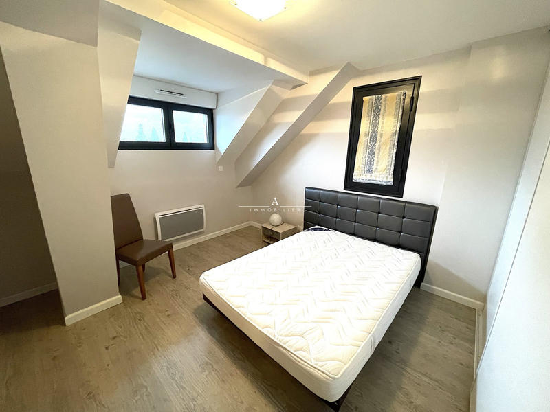 Duplex - 101 m² - 4 pièces