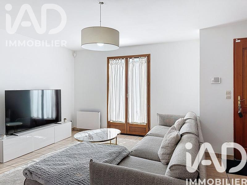 Maison - 135 m² - 6 pièces